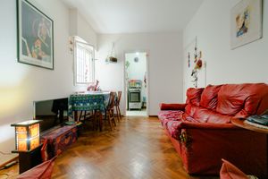 Apartamento Julio Herrera y Obes. Ref R2317A