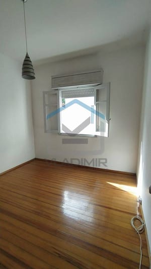 Departamento en venta de 3 ambientes en Cordón