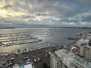 Apartamento en Venta 3 dormitorios