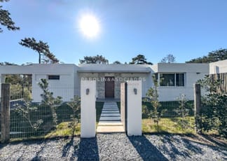 Casa en Venta de 3 Dormitorios en la Barra