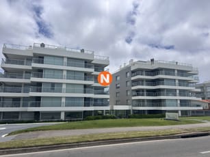 Amplio Apartamento en Pinares, a Pasos del Mar