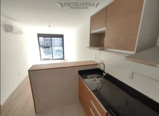 Apartamento en alquiler, 1 dormitorio, 1 baño, balcón. Parque Batlle.