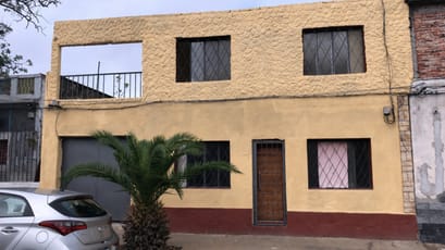 Casa en venta 2D c/ cochera y terraza en Unión