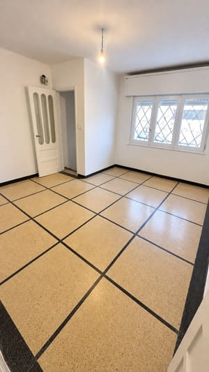 ALQUILER CIUDAD VIEJA: 2 Dorm Patio