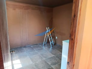 Alquiler Apartamento 1 Dormitorio en Colón! Ingreso por Corredor Común. SIN GASTOS COMUNES!