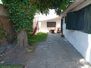 Apartamento Tipo Casa En Alquiler Temporada 2027 En Atlántida || 1 De Playa Zona Prefectura Playa Ph