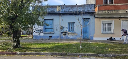 Venta de local Buceo, Buceo, baño y kitchenette para reciclar.
