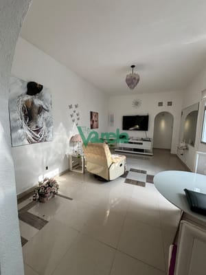 Venta de apartamento en tres cruces de dos dormitorios
