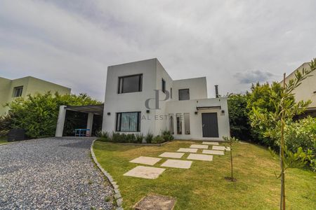 Alquiler de Casas con Piscina en Canelones 