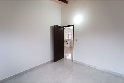 Casa-Venta-Tomás Ozuna, Maka'i, Luque, Central