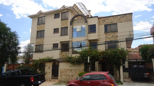 EDIFICIO INMEDIACIONES SOMBRERO DE CHOLA