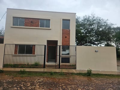 Duplex A Estrenar En Barrio Arekaja, Mariano Roque Alonso