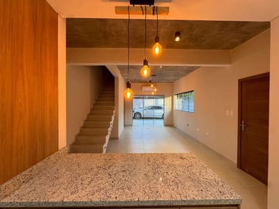 DUPLEX CUARTO BARRIO LUQUE