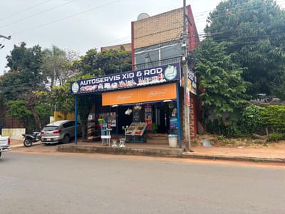 En Venta Salón Comercial en Ñemby
