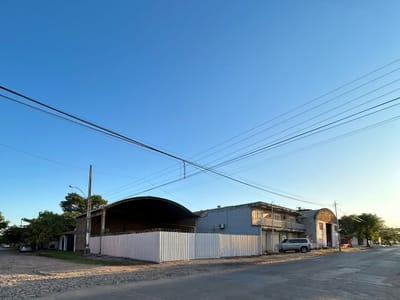 TINGLADO EN ESQUINA - SANTA MARÍA