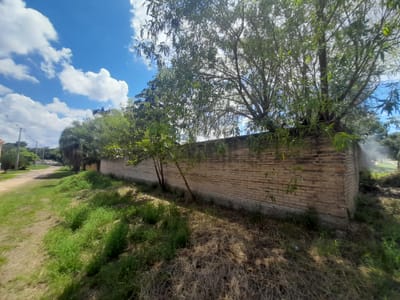 VENDO 2 TERRENOS JUNTOS EN ESQUINA SAN LORENZO PROXIMO AL SHOPPING