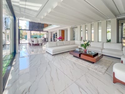 CASA DE LUJO EN VENTA - LA HACIENDA DEL URUBO