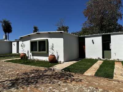 Vendo casa en condominio en Mariano Roque Alonso