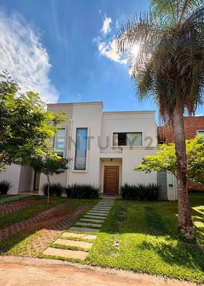 VENDO hermosa casa de 2 pisos y 3 habs en condominio Monte Alto