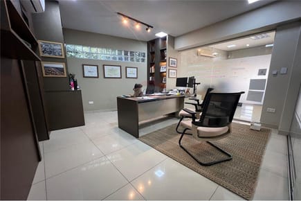 VENDO OFICINAS CORPORATIVAS EN LA ENCARNACION