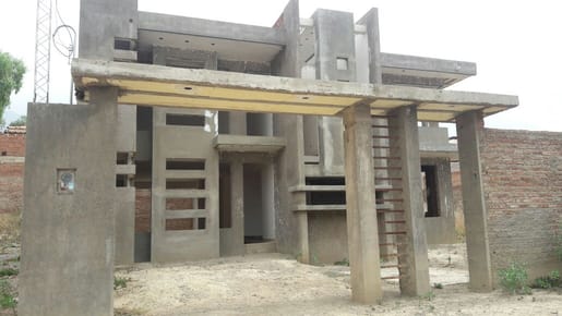 Casa Minimalista en Venta (Obra Gruesa)