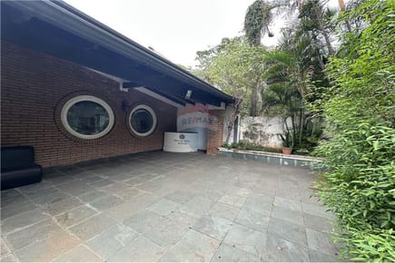 Local Comercial - Alquiler 