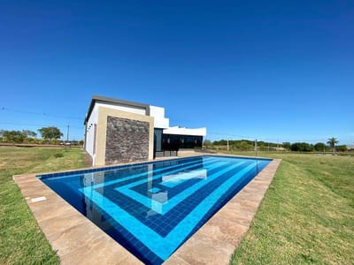 EN VENTA RESIDENCIA EN ITAPUAebcaitat