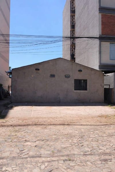 Venta de propiedad a demoler en barrio San Jorge de Asuncion