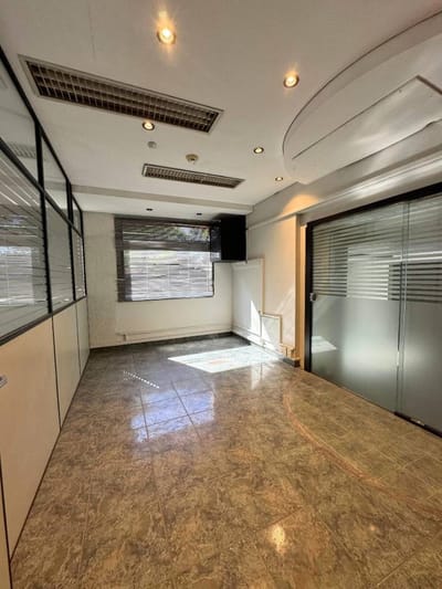 Vendo Oficina Corporativa sobre la Av.Mariscal Lopez - Ciudad Nueva (Asuncion)