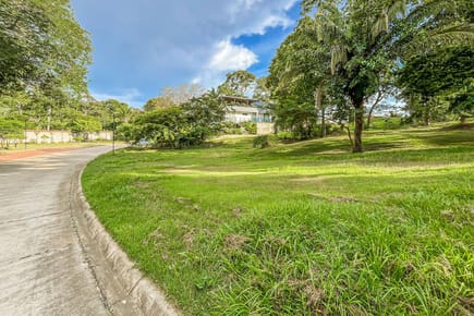 TERRENO EN VENTA - LA HACIENDA DEL URUBO