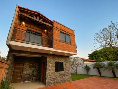 ALQUILO CASA AMOBLADA  EN LUQUE LAURELTY 