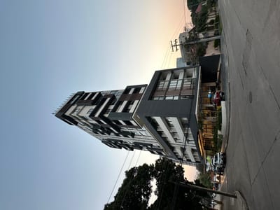 ALQUILER AMOBLADO 1 SUITE EN CONDOMINIO STRATTO A ESTRENAR