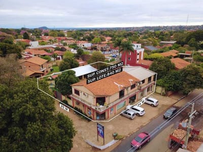 VENDO LOCAL COMERCIAL Y VIVIENDA.