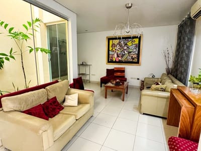 DEPARTAMENTO EN VISTAS DEL GOLF LAMBARE