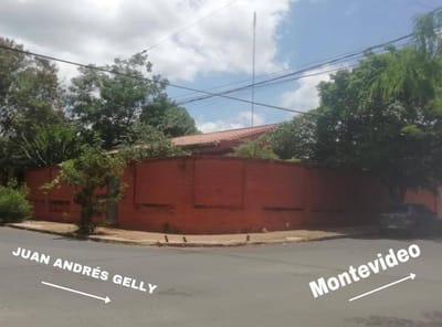 CASA EN ESQUINA, LA ENCARNACION