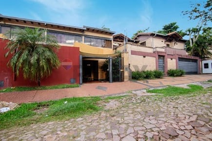 Vendo en Lambare Hermoso Duplex