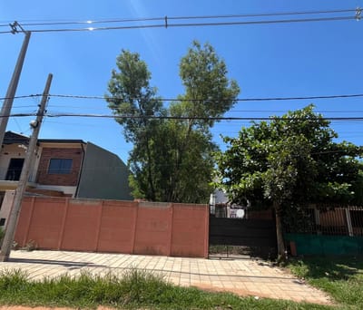 En venta terreno amurallado en mariano Roque Alonso 