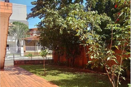 VENDO CASA EN BARRIO HERRERA ASUNCION 