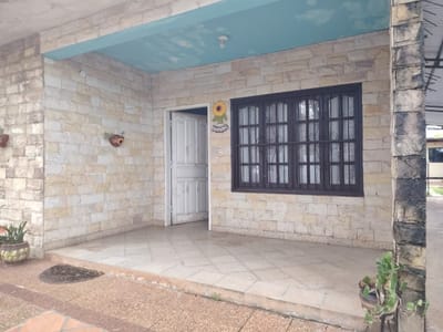 Casa en la Ciudad de Villa Elisa
