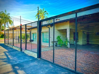 Alquilo Casa En Ycuá Satí Asuncion con piscina