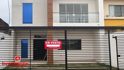 HERMOSA CASA DE 4 DORMITORIOS EN VENTA - REMANZO 8VO ANILLO