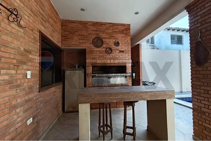 RESIDENCIA DE ENSUEÑO- B° OBRERO