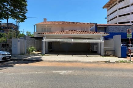 ALQUILO CASA PARA RESIDENCIA O NEGOCIO EN VILLA MORRA ZONA SHOPPING