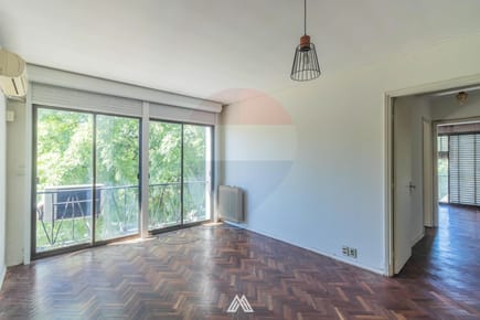 Apartamento Tres Cruces/ La Comercial 2 Dorm C/opción 3, 2 Baños