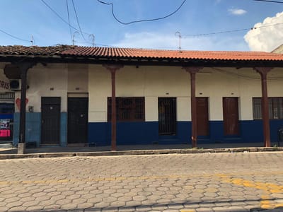 CASA EN VENTA EN EL CENTRO