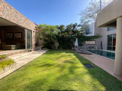 EXCLUSIVA CASA AMOBLADA ESTILO BALI