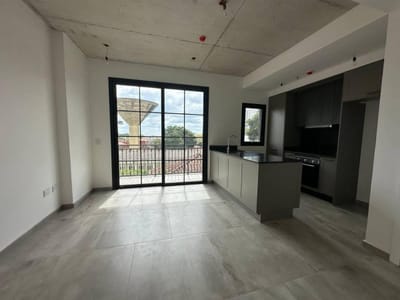 ALQUILO AMPLIO DEPARTAMENTO DE 1 DORMITORIO EN EL EDIFICIO GRAND CHELSEA