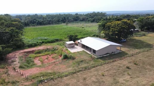 VENDO GRANJA DE 8 HECTAREAS EN NUEVA ITALIA