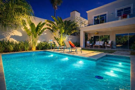 RESIDENCIA EN VENTA - LUQUE
