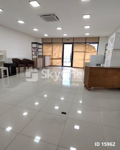 ALQUILO SALON COMERCIAL SOBRE AVDA. ARTIGAS